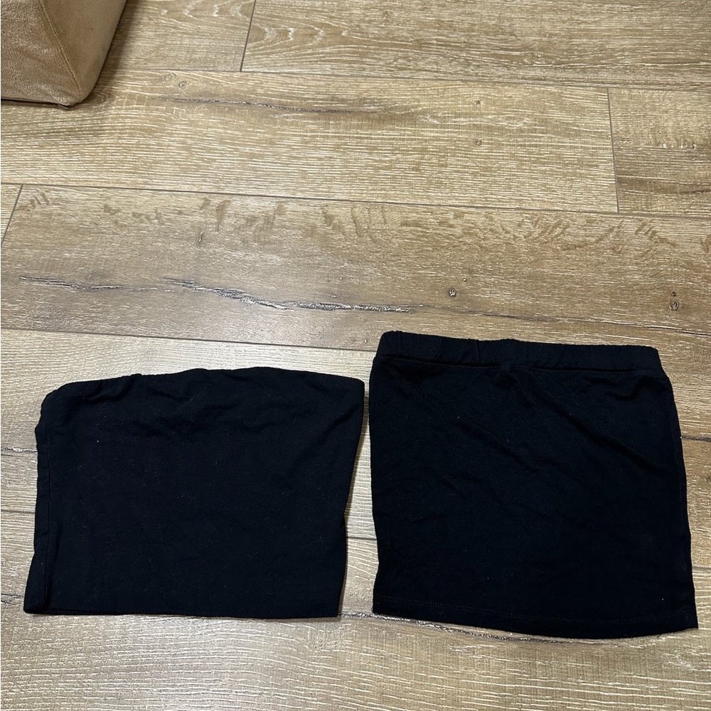 Size S Never worn classic Black and White Tube Top Bundle